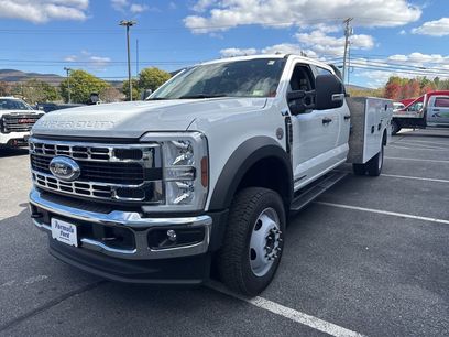 New 2025 Ford F550 4x4 Crew Cab Super Duty