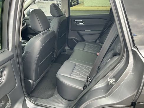 New 2026 Nissan Rogue Platinum AWD/4WD image 12