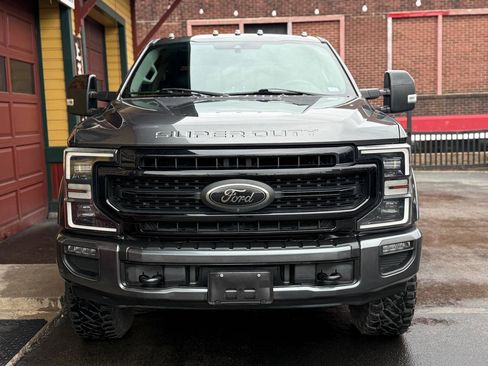 Used 2020 Ford F250 Lariat image 8