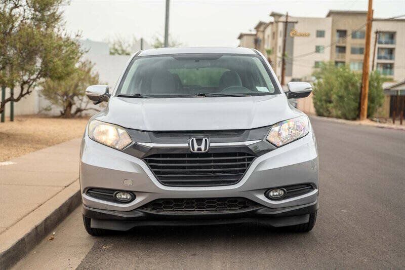 Used 2017 Honda HR-V EX image 8