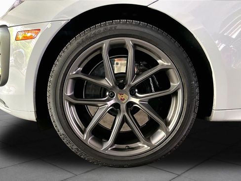 Used 2023 Porsche Macan GTS image 10