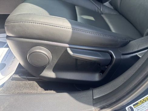 Used 2023 MAZDA CX-30 AWD 2.5 S w/ Select Package image 16