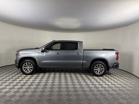 Used 2022 Chevrolet Silverado 1500 High Country w/ Z71 Off-Road Package AWD/4WD image 7