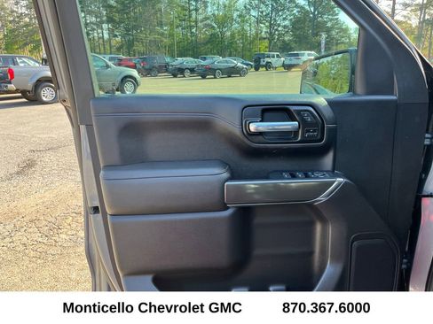 Used 2021 GMC Sierra 1500 AT4 AWD/4WD image 10