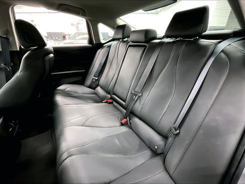 Used 2023 Acura TLX w/ Technology Package image 17