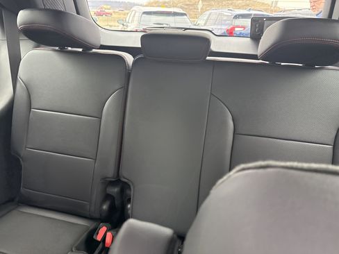 New 2026 Chevrolet Traverse RS image 15