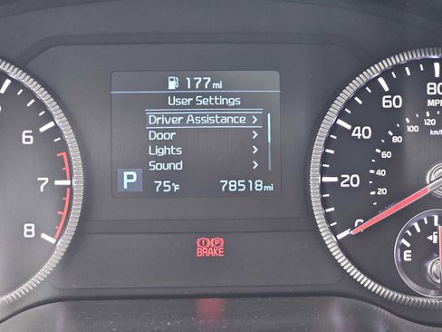 Used 2021 Kia Telluride EX image 32