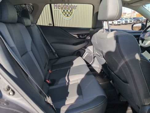 Used 2020 Subaru Outback Onyx Edition XT w/ Popular Package #2 image 16