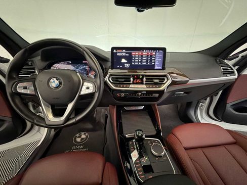 Certified 2023 BMW X4 xDrive30i AWD/4WD image 17