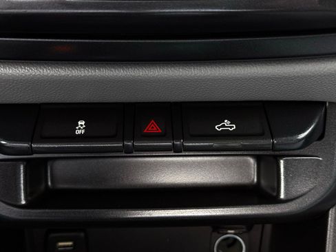 Used 2018 Chevrolet Colorado W/T w/ WT Convenience Package image 30