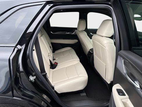 New 2026 Cadillac XT5 Sportv AWD/4WD image 12