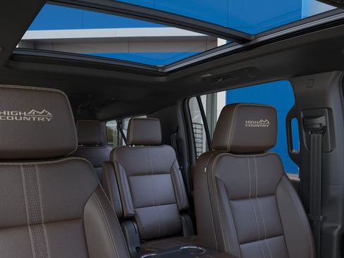 New 2026 Chevrolet Suburban High Country AWD/4WD image 24