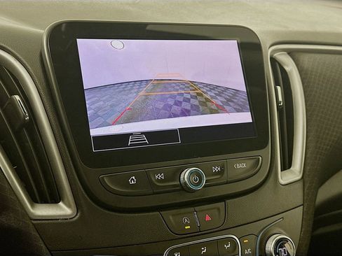 Used 2023 Chevrolet Malibu LT image 20