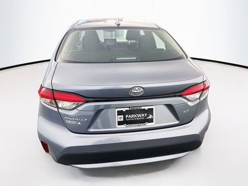 Used 2021 Toyota Corolla LE w/ Carpet Mat Package (TMS) FWD image 16