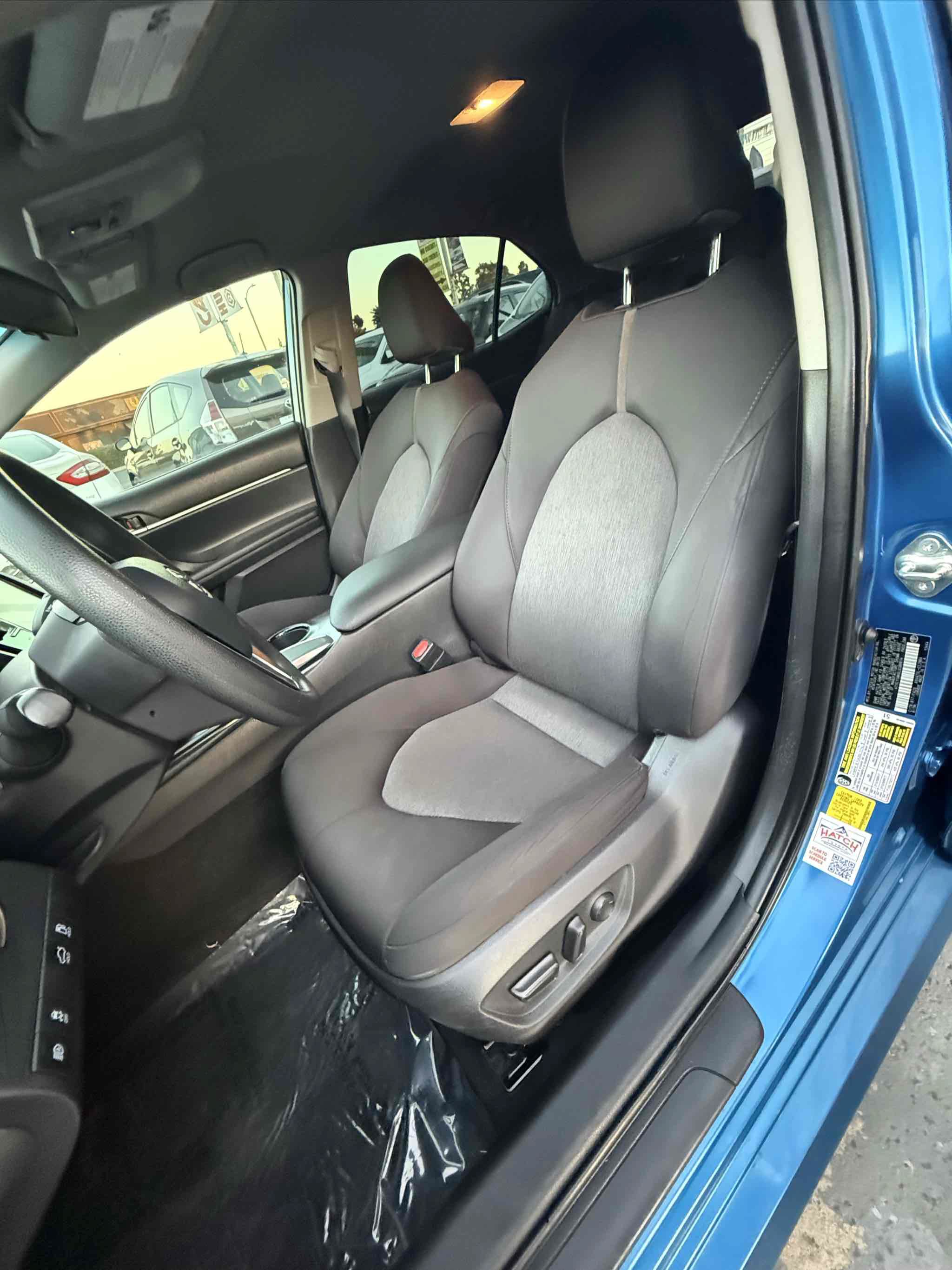 Used 2020 Toyota Camry LE w/ Carpet Mat Package FWD image 18