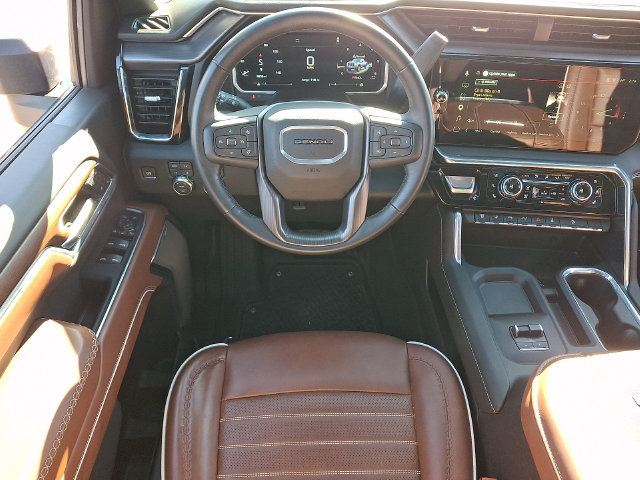 Used 2026 GMC Sierra 2500 Denali Ultimate AWD/4WD image 3