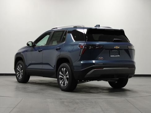 New 2026 Chevrolet Equinox LT w/ Convenience Package II image 6