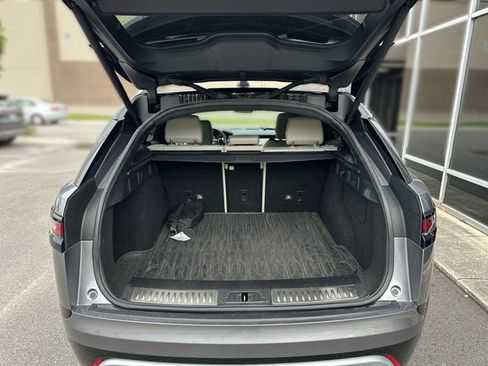 Used 2020 Land Rover Range Rover Velar R-Dynamic S AWD/4WD image 25