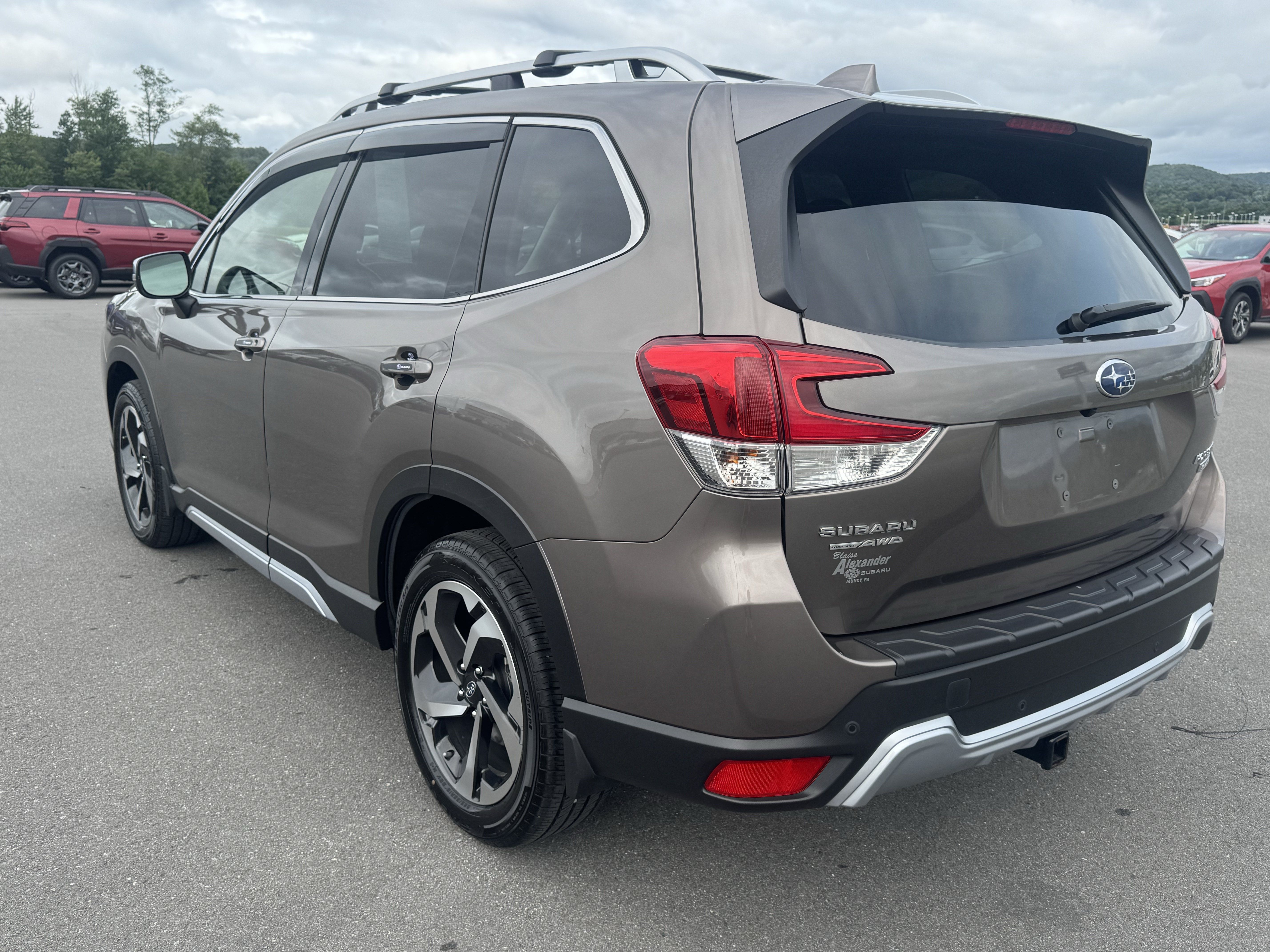 Certified 2023 Subaru Forester Touring AWD/4WD image 6