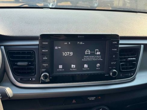 Used 2020 Kia Rio S image 15