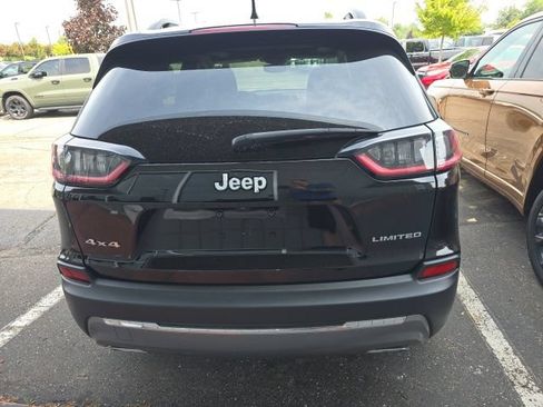 Used 2022 Jeep Cherokee Limited AWD/4WD image 5