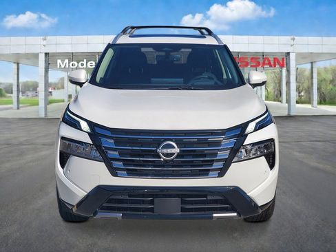 New 2026 Nissan Rogue Platinum w/ Platinum Premium Package image 8