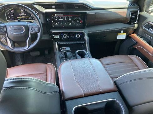Used 2026 GMC Sierra 1500 Denali Ultimate AWD/4WD image 17