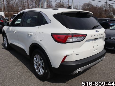 Used 2022 Ford Escape SE w/ Convenience Package AWD/4WD image 7