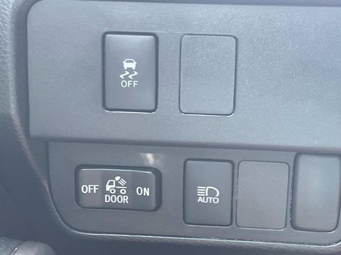 Used 2023 Toyota Tacoma SR5 image 30