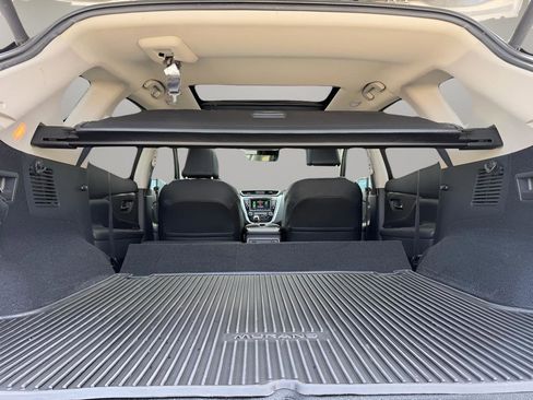 Certified 2024 Nissan Murano SL w/ Cargo Package AWD/4WD image 10