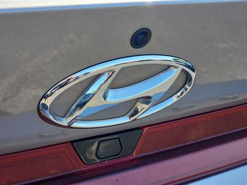 Used 2023 Hyundai Elantra SEL w/ Convenience Package FWD image 29