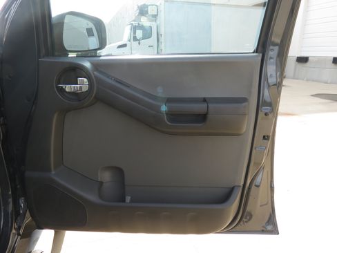 Used 2012 Nissan Xterra S w/ Value Package AWD/4WD image 24