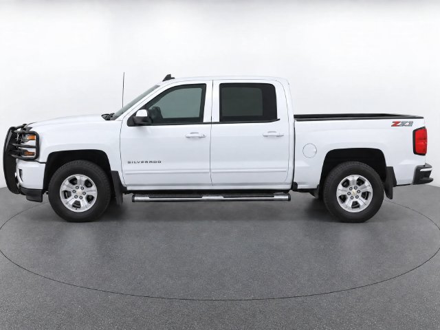 Used 2018 Chevrolet Silverado 1500 LT w/ All Star Edition AWD/4WD image 6