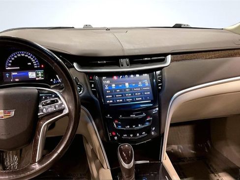Used 2016 Cadillac XTS Luxury image 6