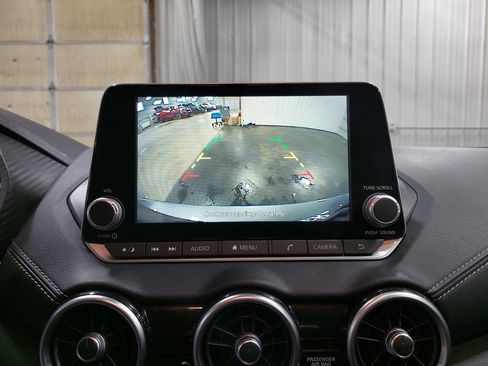 Used 2023 Nissan Sentra SV image 23