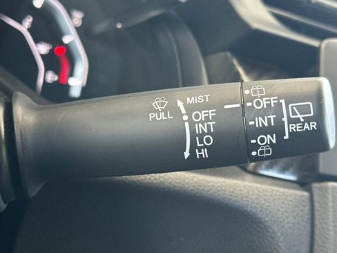Used 2017 Honda Civic Sport image 31