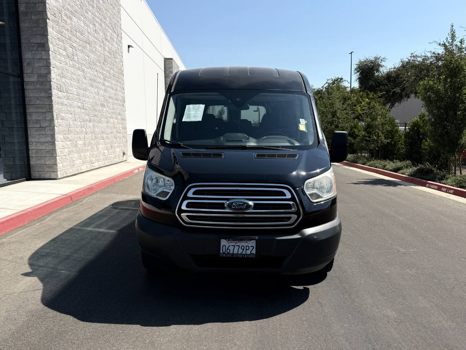 Used 2017 Ford Transit 350 XLT RWD image 2