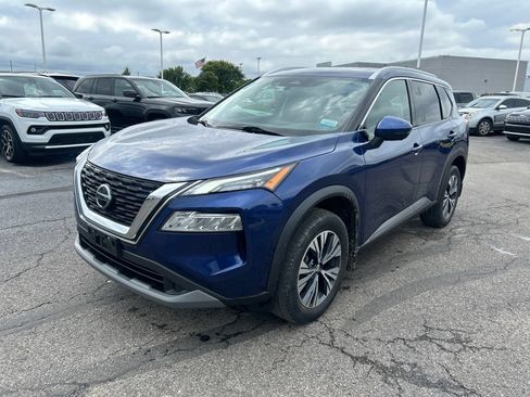 Used 2021 Nissan Rogue SV FWD image 7