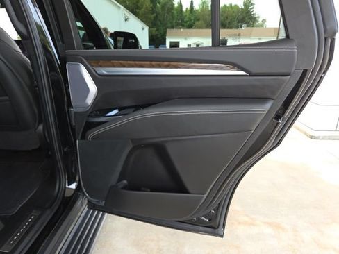 Used 2025 Cadillac Escalade Sport Platinum AWD/4WD image 61