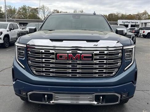 New 2026 GMC Sierra 1500 Denali w/ Denali Reserve Package AWD/4WD image 4