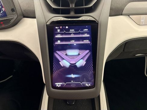 Used 2024 Lamborghini Revuelto AWD/4WD image 16