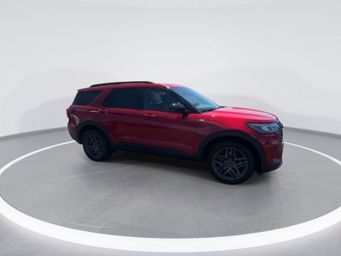 New 2026 Ford Explorer ST-Line AWD/4WD image 5
