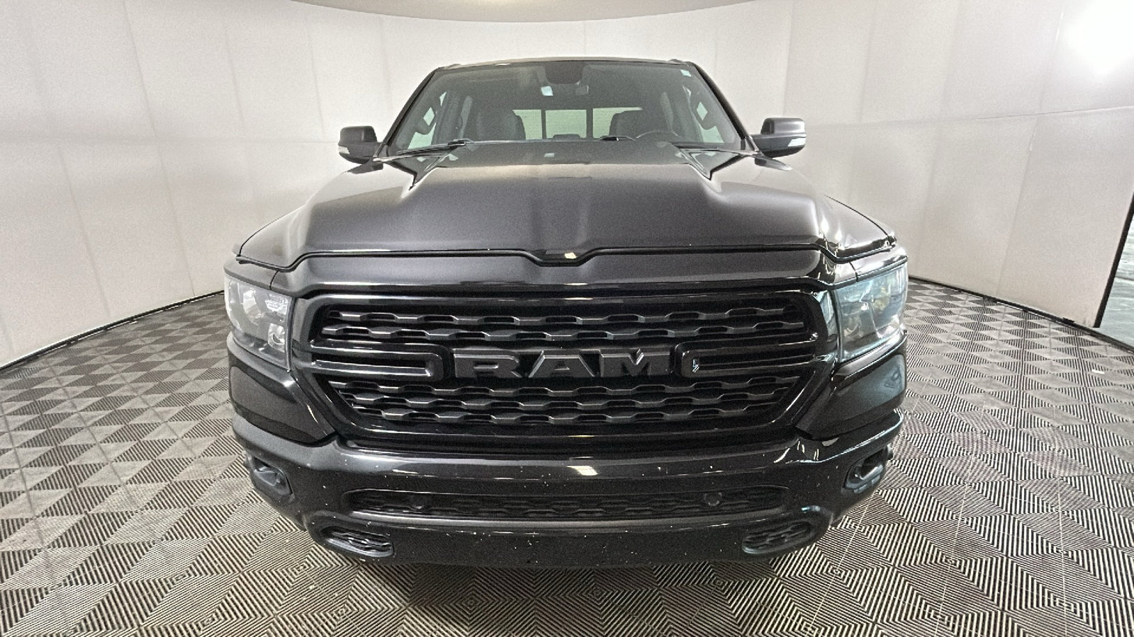Used 2022 RAM 1500 Big Horn AWD/4WD image 9