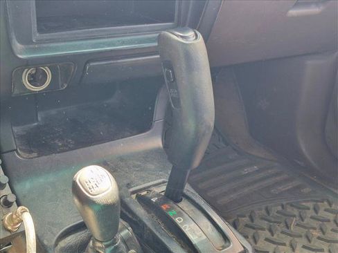 Used 1997 Toyota 4Runner SR5 w/ Preferred Equipment Group 1 AWD/4WD image 10
