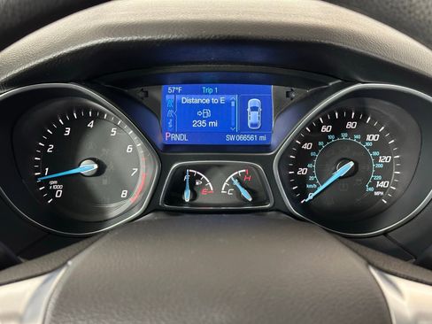 Used 2014 Ford Focus SE image 11