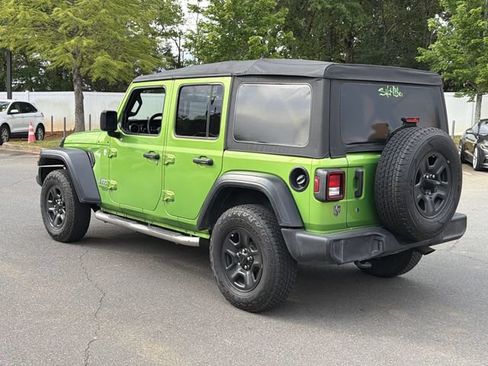 Used 2019 Jeep Wrangler Unlimited Sport AWD/4WD image 3