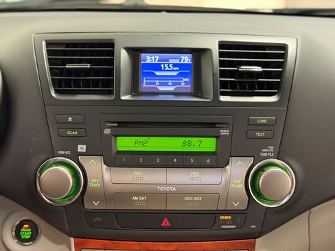 Used 2010 Toyota Highlander Limited image 11