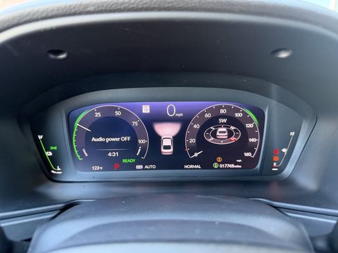 Used 2023 Honda Accord Sport image 17