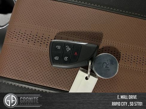 Used 2023 Chevrolet Silverado 1500 High Country image 26