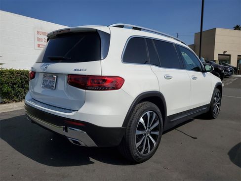 Used 2021 Mercedes-Benz GLB 250 4MATIC image 4